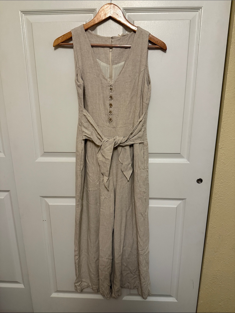 Mystree Sleeveless Linen-Blend Beige Jumpsuit with Tie Waist